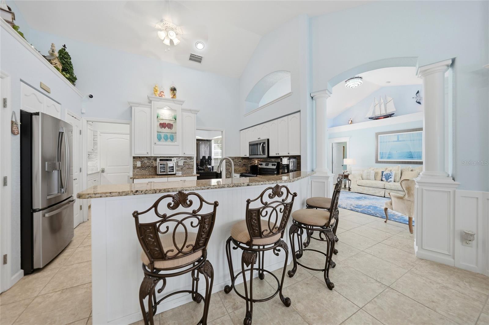 Image 13 of 73 For 9325 St Paul Drive