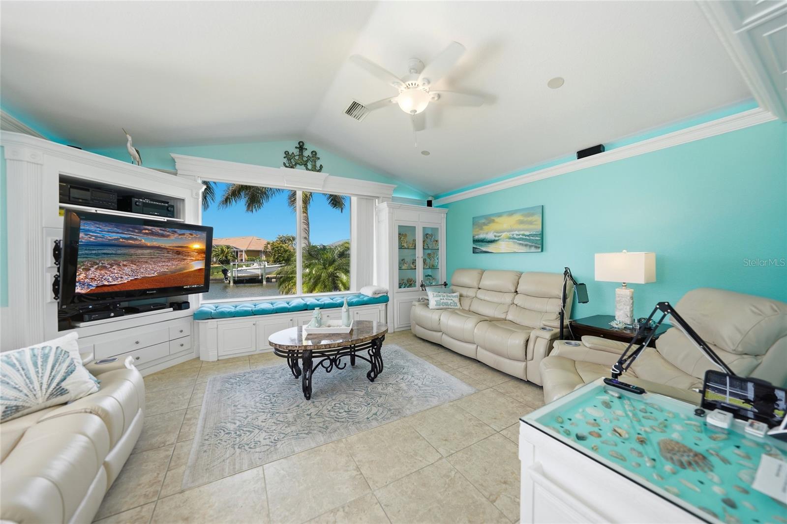 Image 20 of 73 For 9325 St Paul Drive