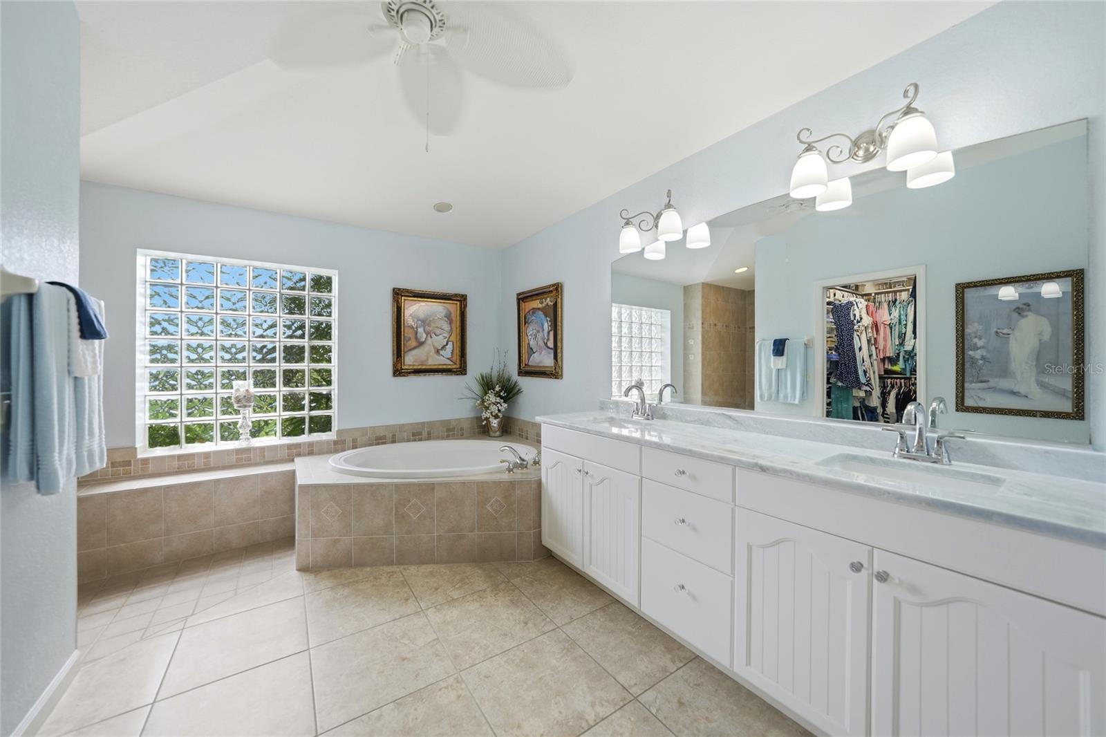 Image 27 of 73 For 9325 St Paul Drive