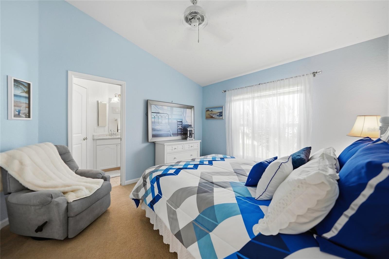 Image 34 of 73 For 9325 St Paul Drive