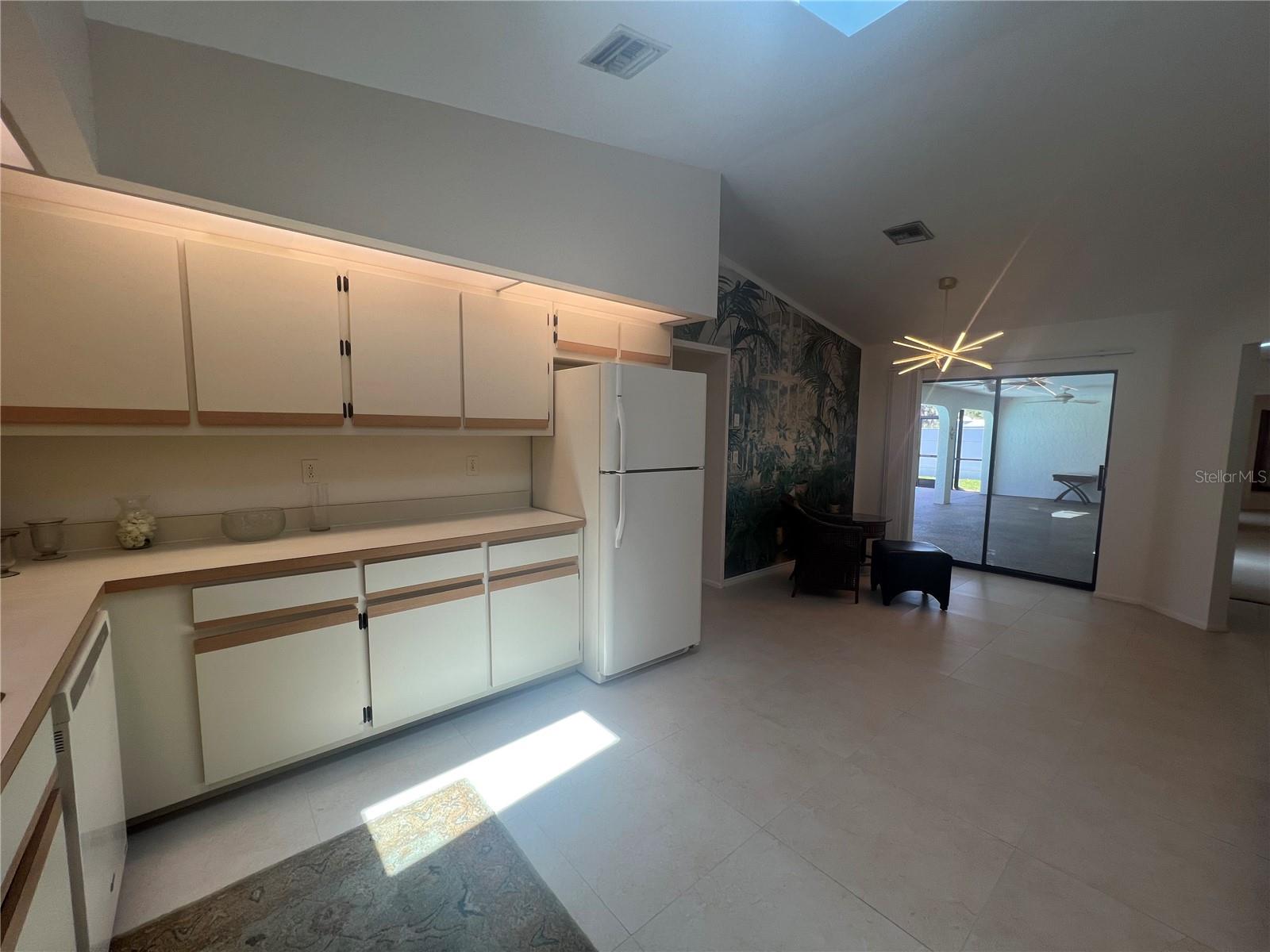 Image 12 of 45 For 21212 Burkhart Drive