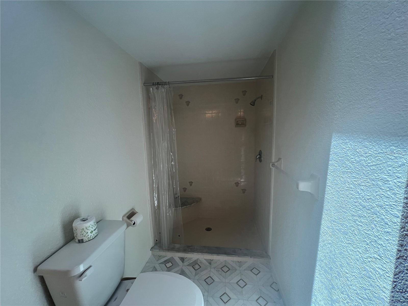 Image 28 of 45 For 21212 Burkhart Drive