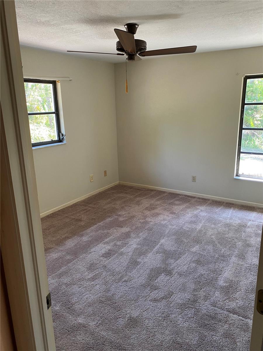 Image 15 of 37 For 9191 Gewant Boulevard