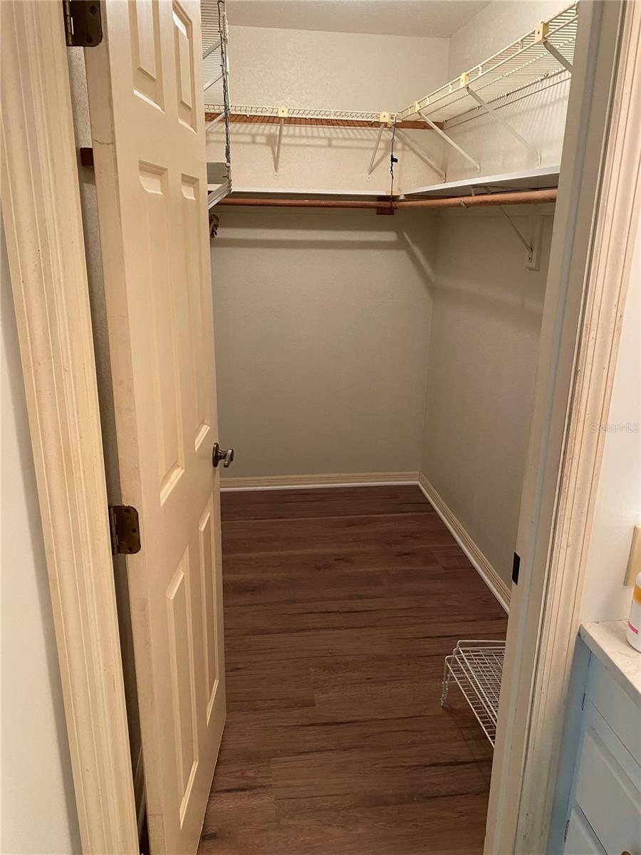 Image 19 of 37 For 9191 Gewant Boulevard