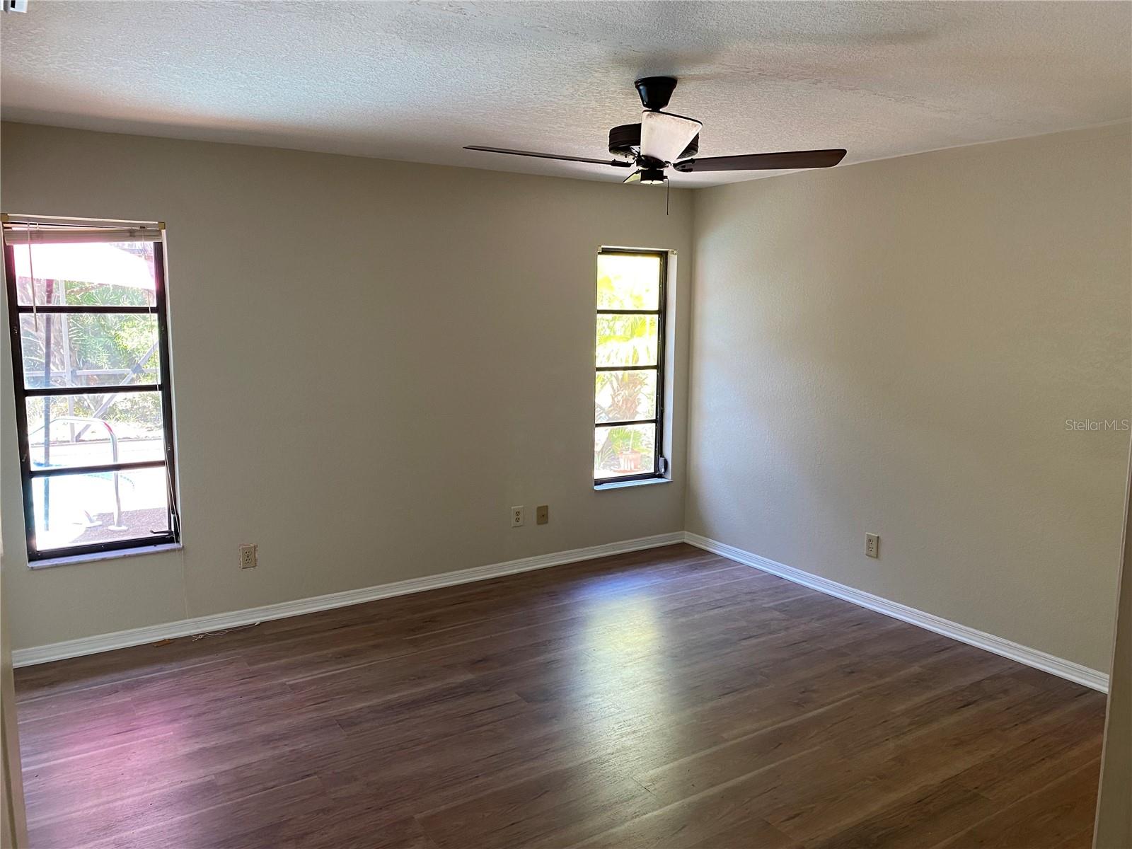 Image 22 of 37 For 9191 Gewant Boulevard