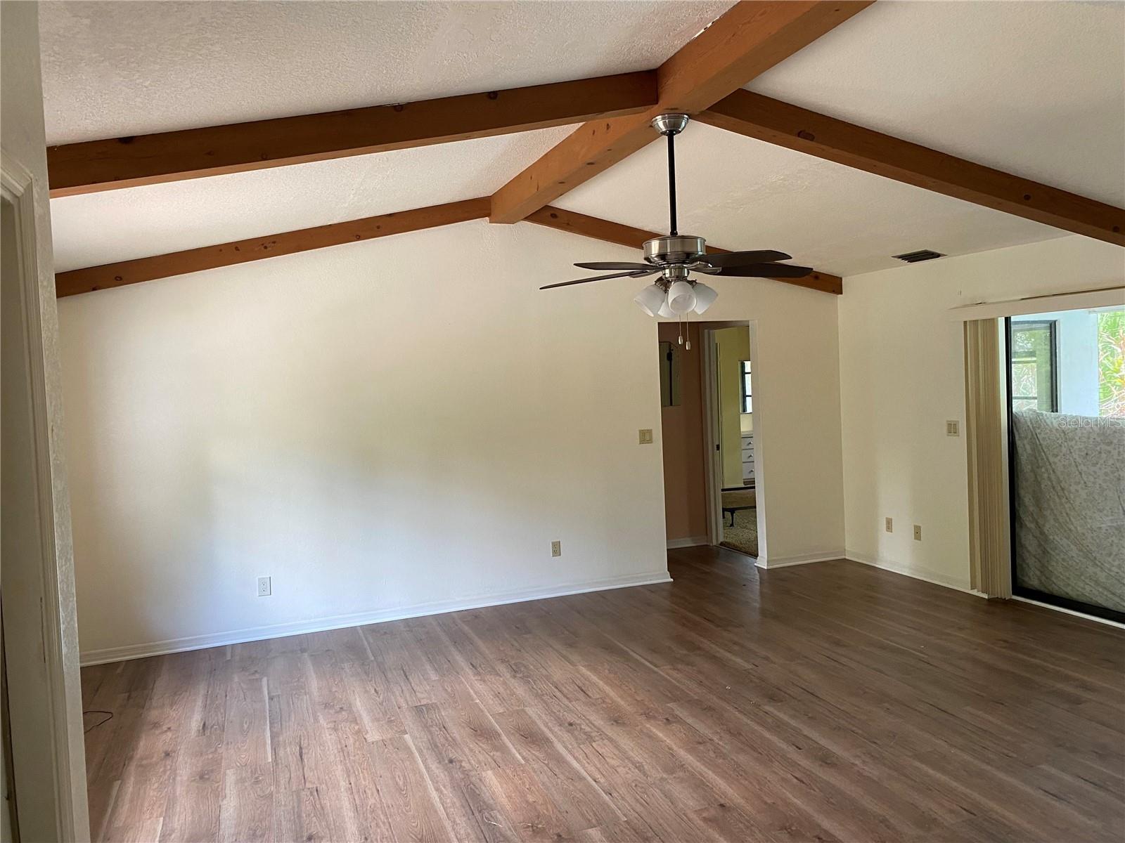 Image 28 of 37 For 9191 Gewant Boulevard