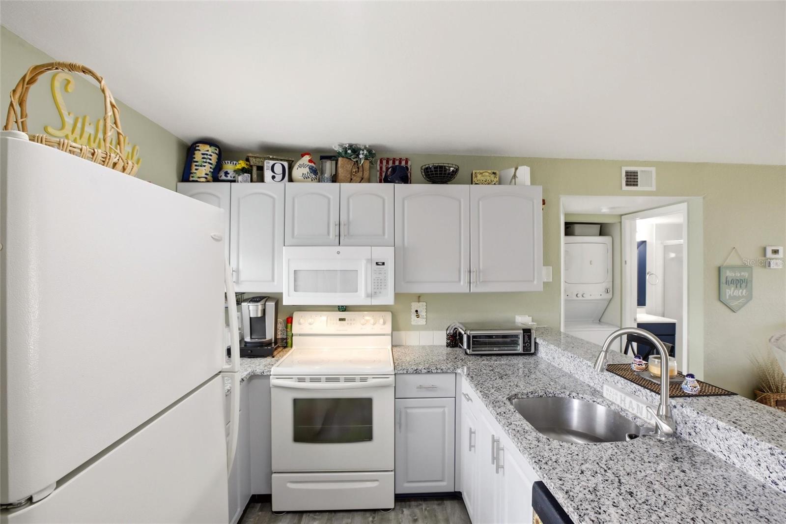 Image 6 of 26 For 25100 Sandhill Boulevard G103