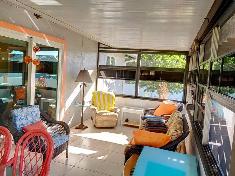 Image 13 of 21 For 323 Dolphin Parkway