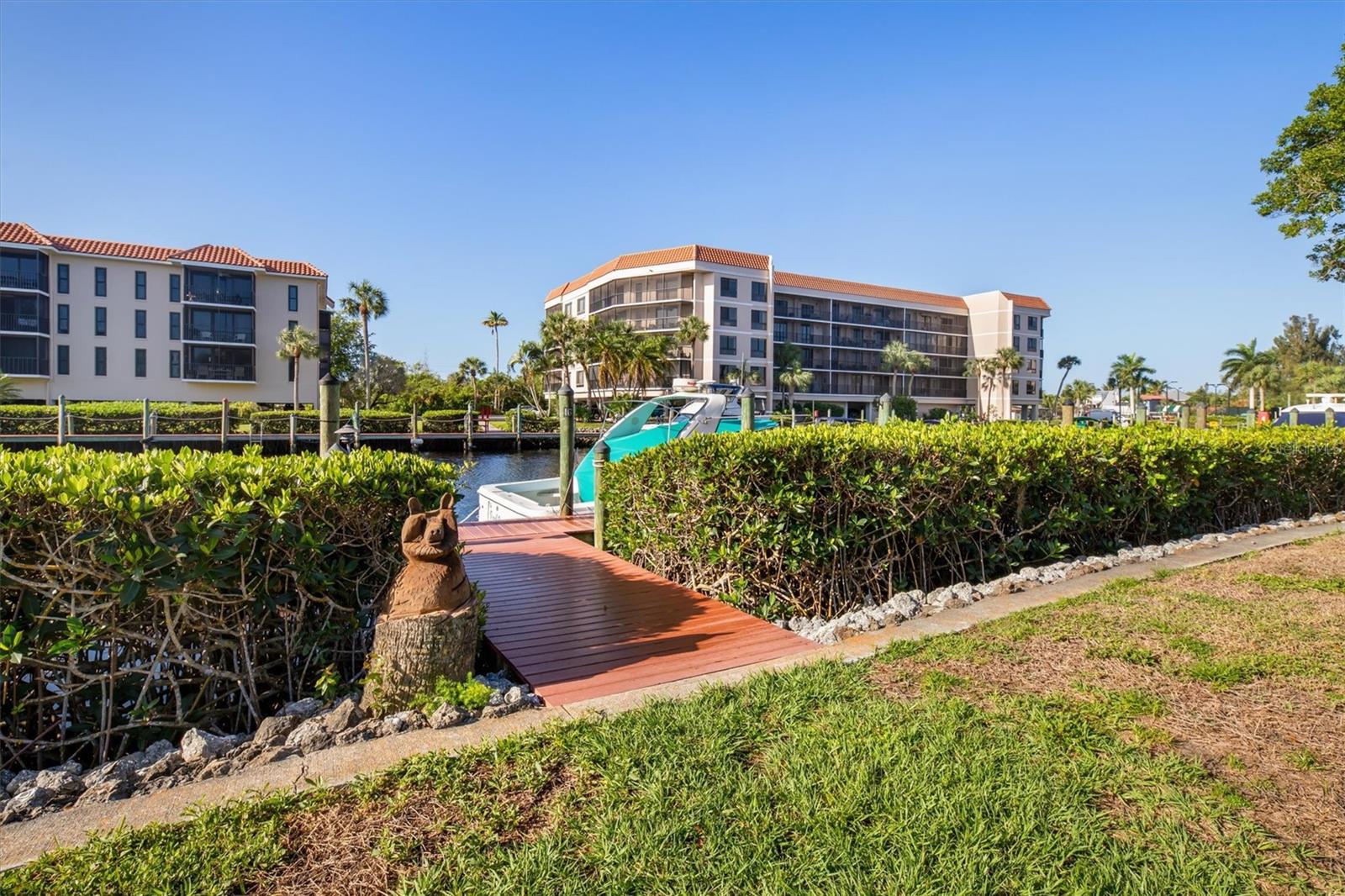 Image 27 of 50 For 25188 Marion Avenue A108