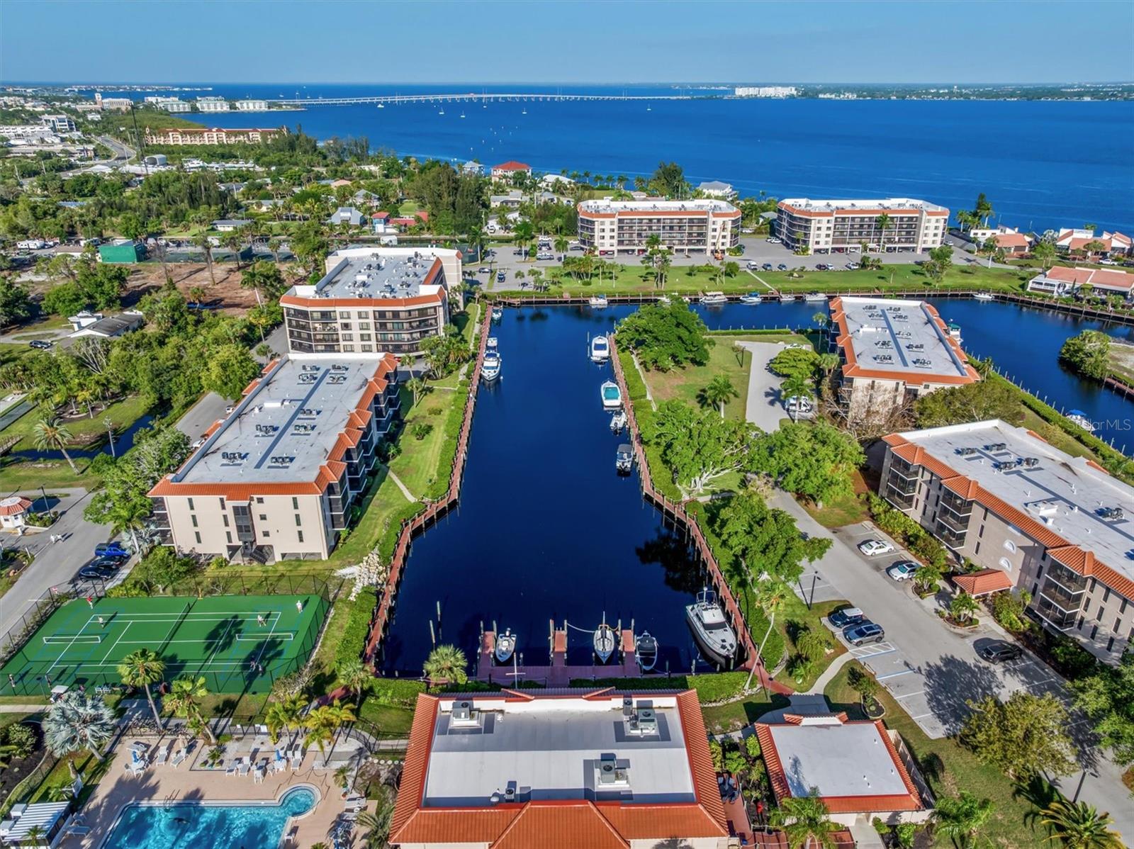 Image 33 of 50 For 25188 Marion Avenue A108