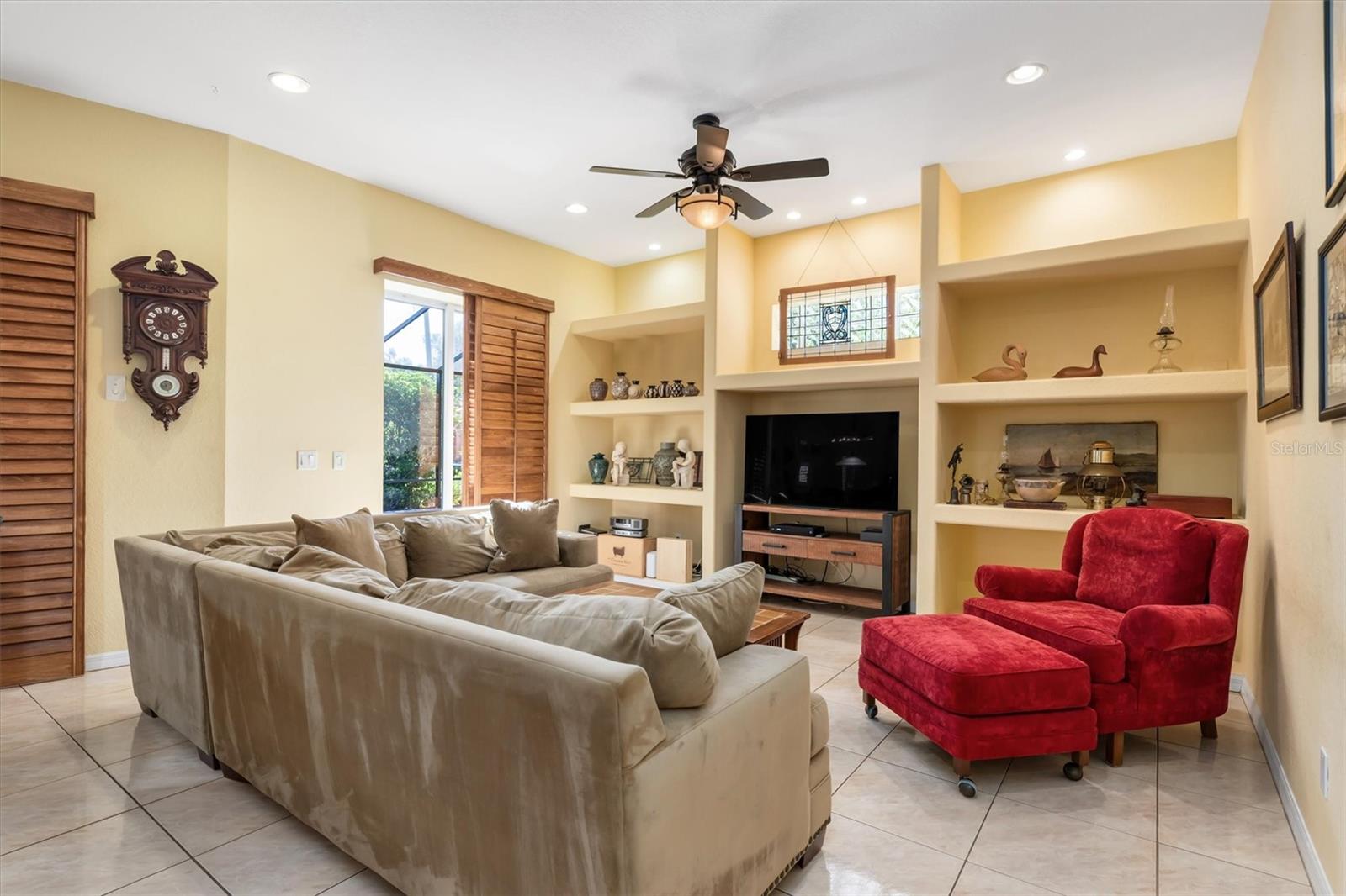 Image 15 of 44 For 3999 January Avenue