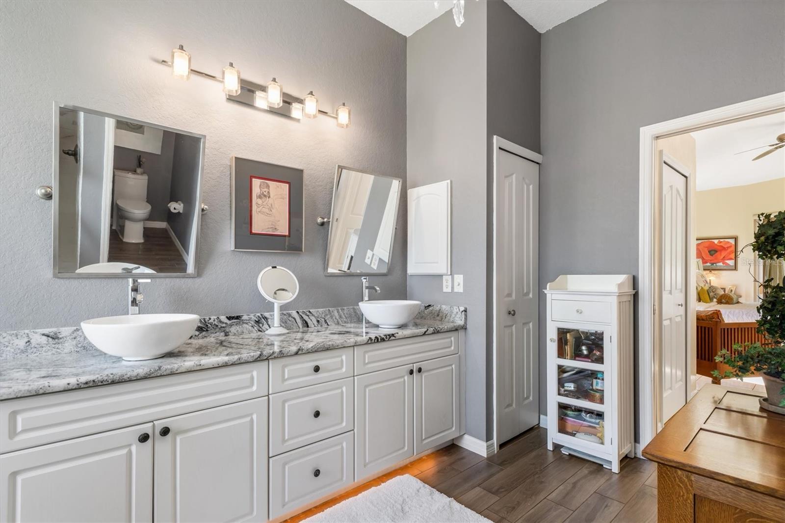 Image 24 of 44 For 3999 January Avenue