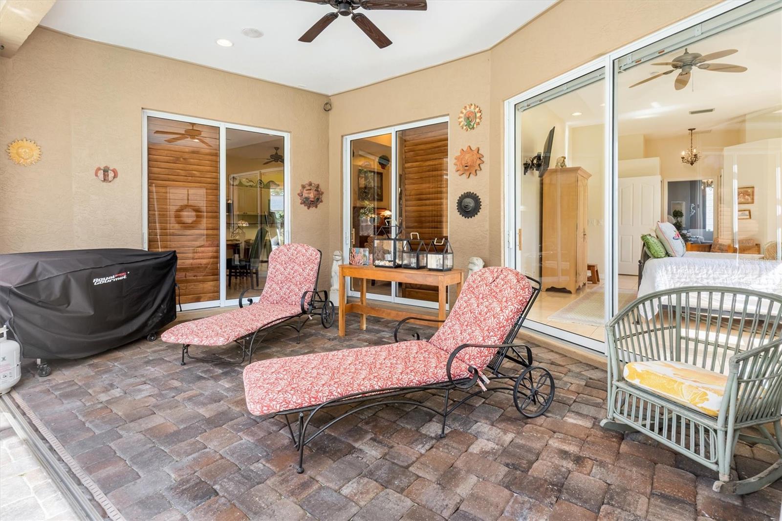 Image 32 of 44 For 3999 January Avenue