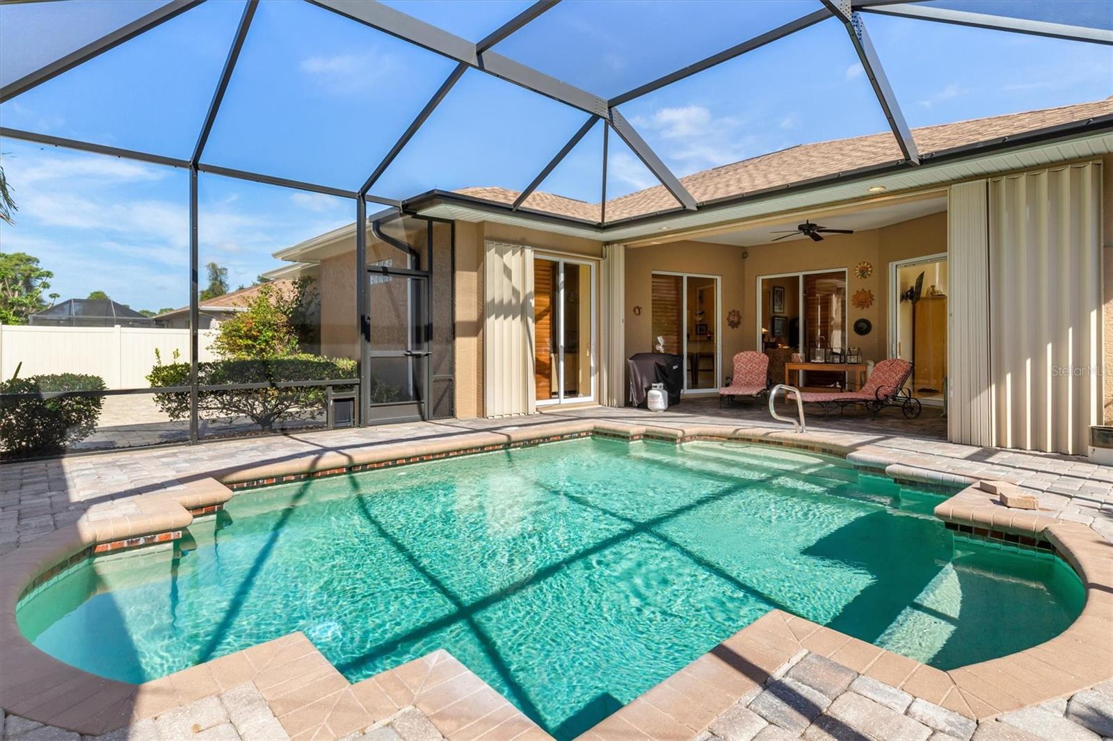 Image 33 of 44 For 3999 January Avenue