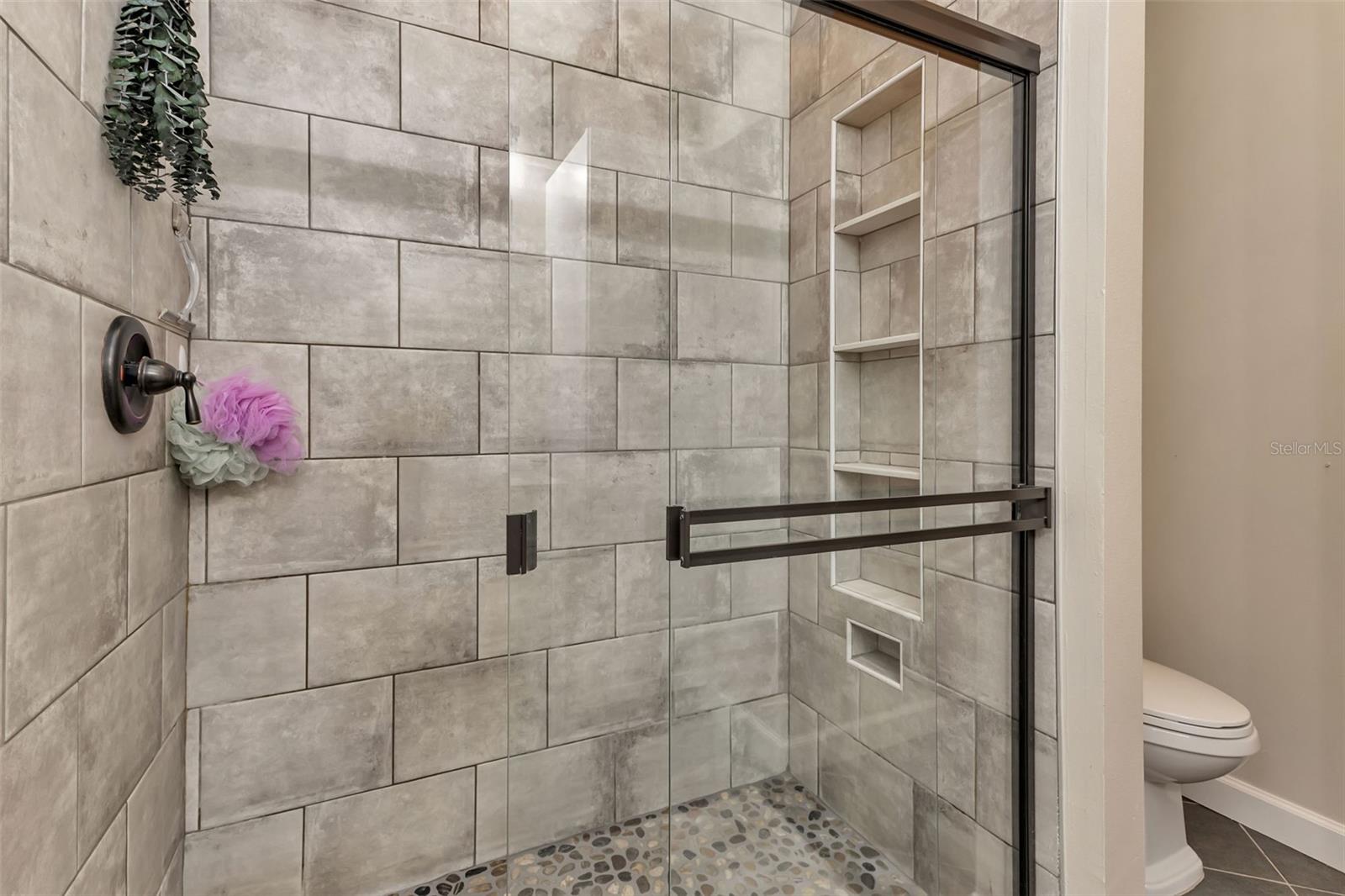 Image 18 of 26 For 2274 Mulberry Lane