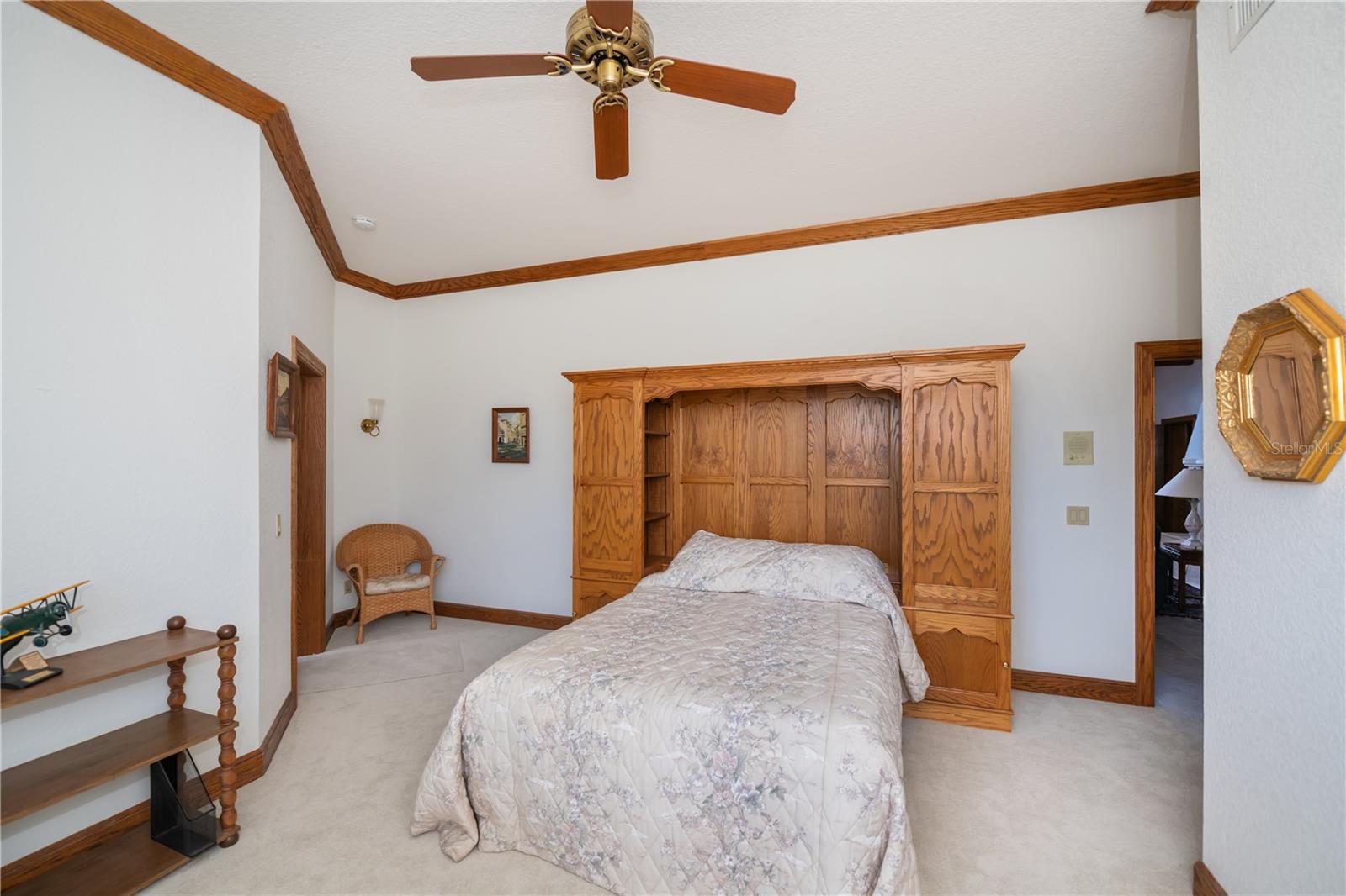 Image 36 of 67 For 5019 Bal Harbor Boulevard