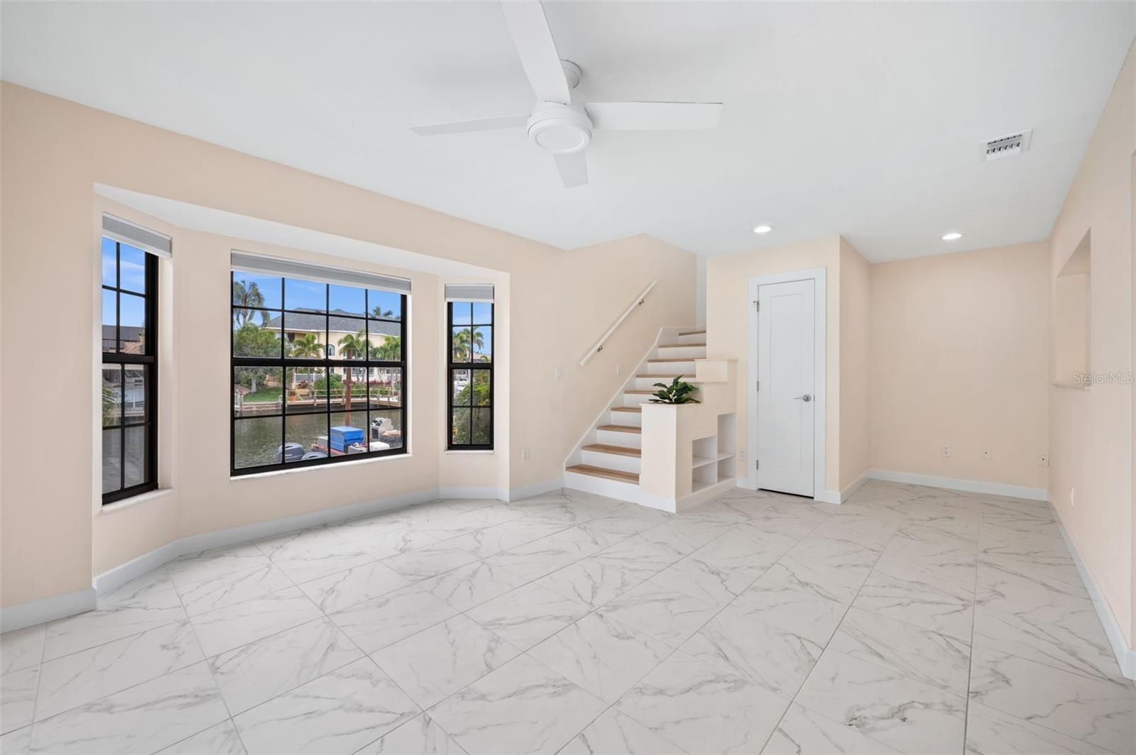 Image 28 of 49 For 1223 51st Street