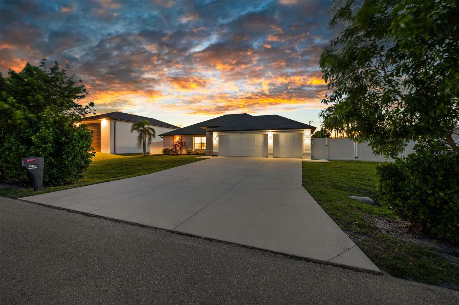 Image 41 of 50 For 1808 8th Place