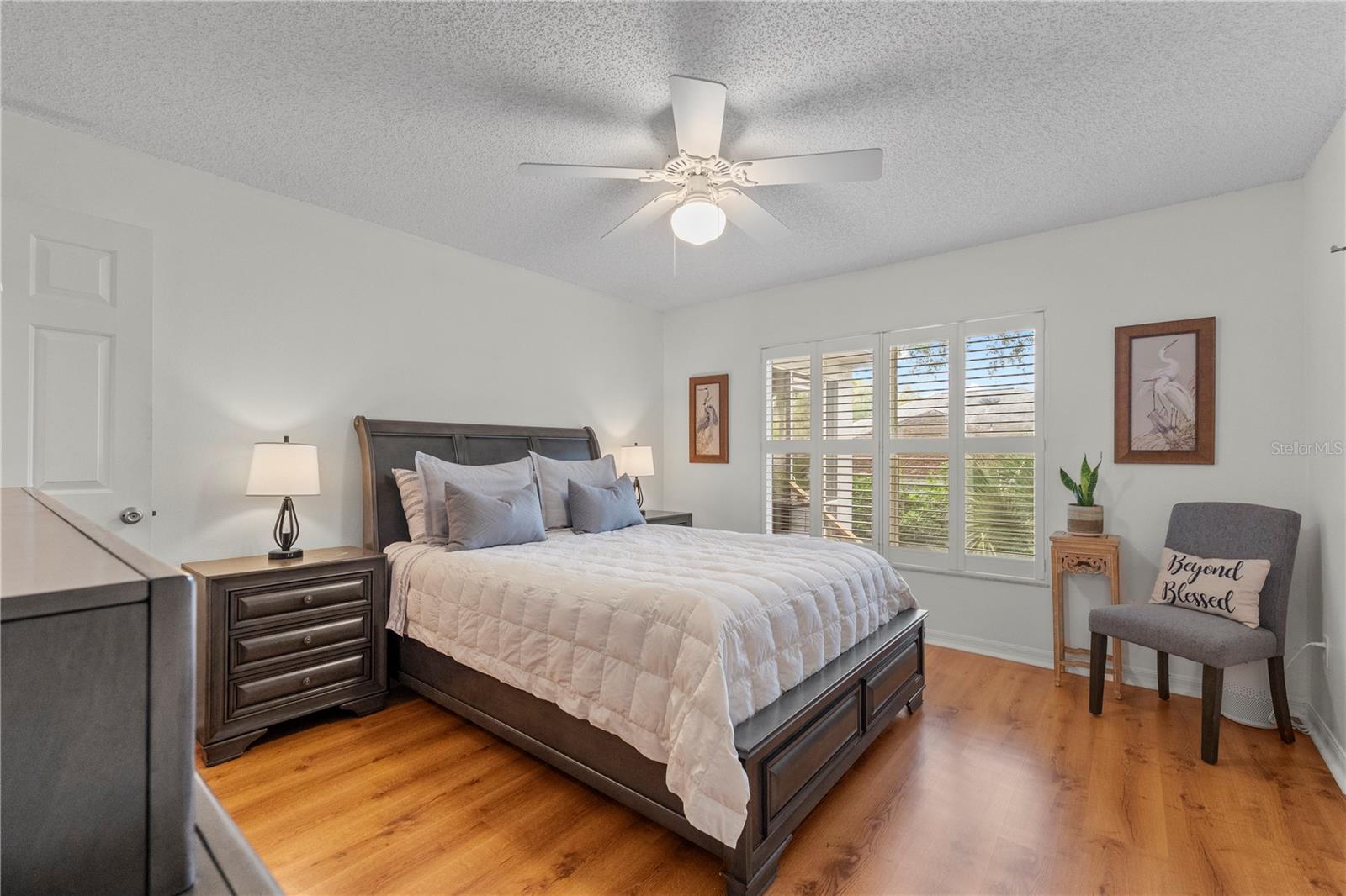 Image 18 of 37 For 121 Costa Mesa Drive