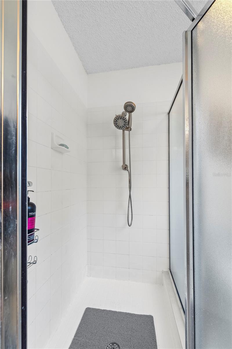 Image 25 of 37 For 121 Costa Mesa Drive