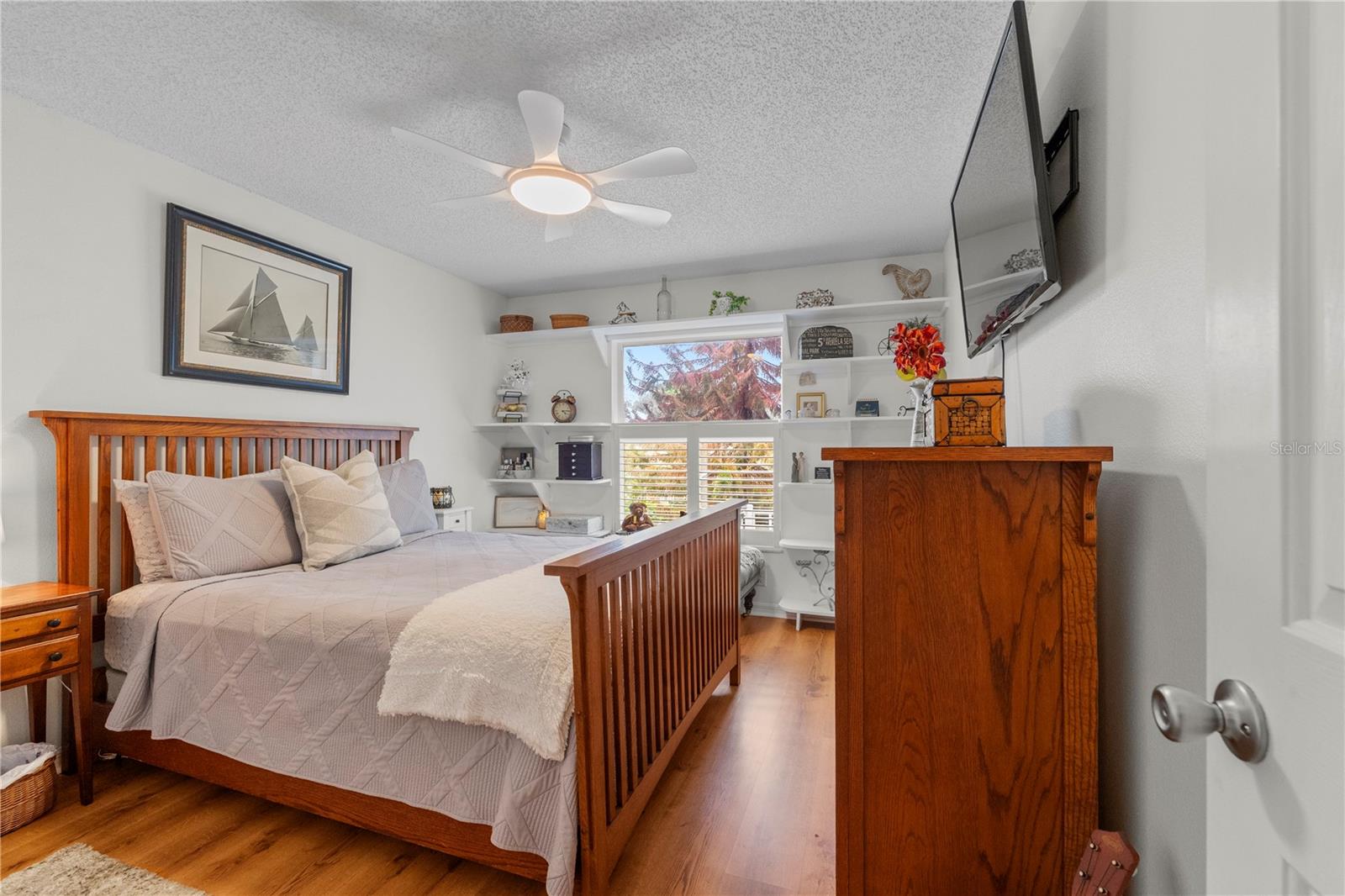 Image 3 of 37 For 121 Costa Mesa Drive