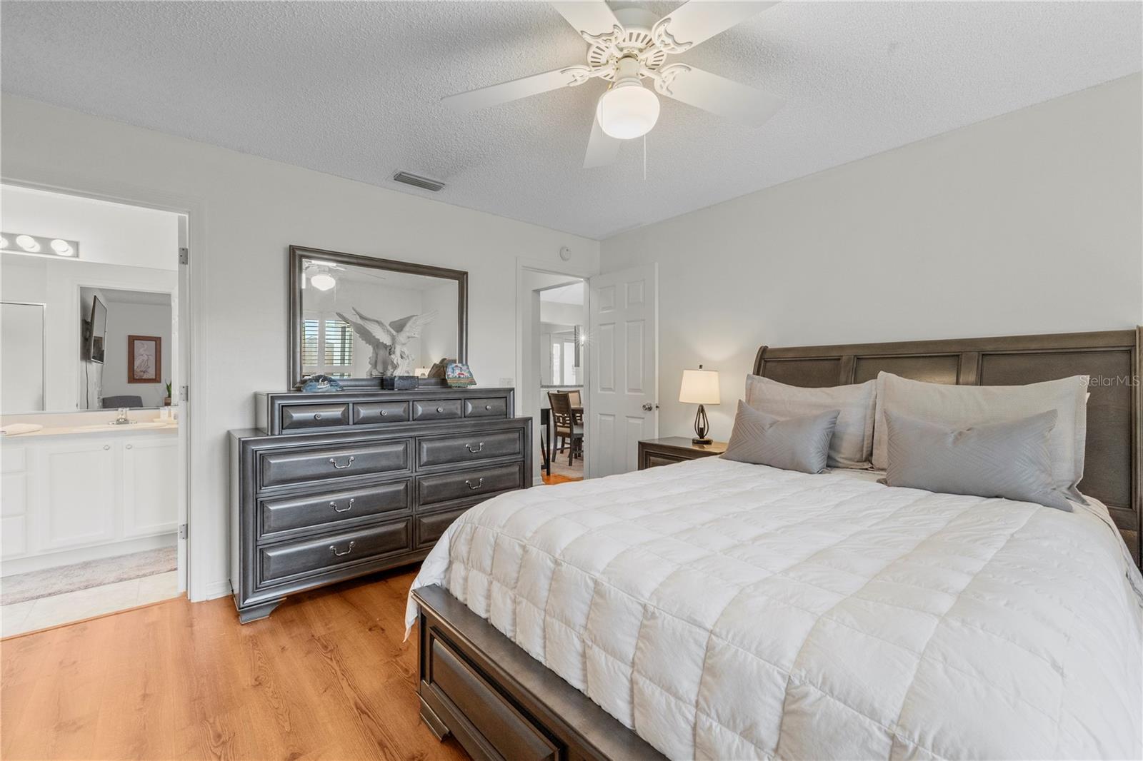 Image 4 of 37 For 121 Costa Mesa Drive