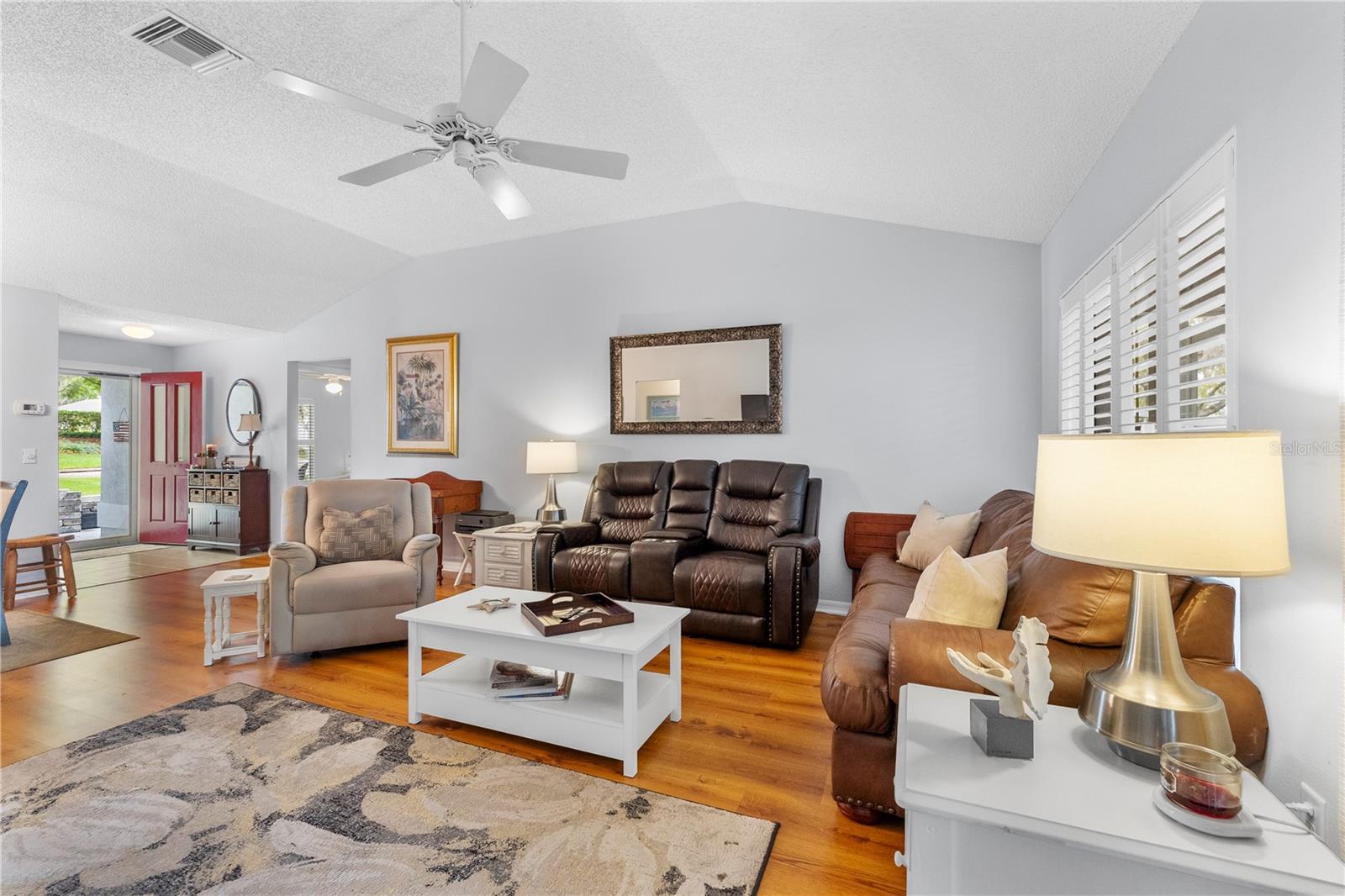 Image 9 of 37 For 121 Costa Mesa Drive