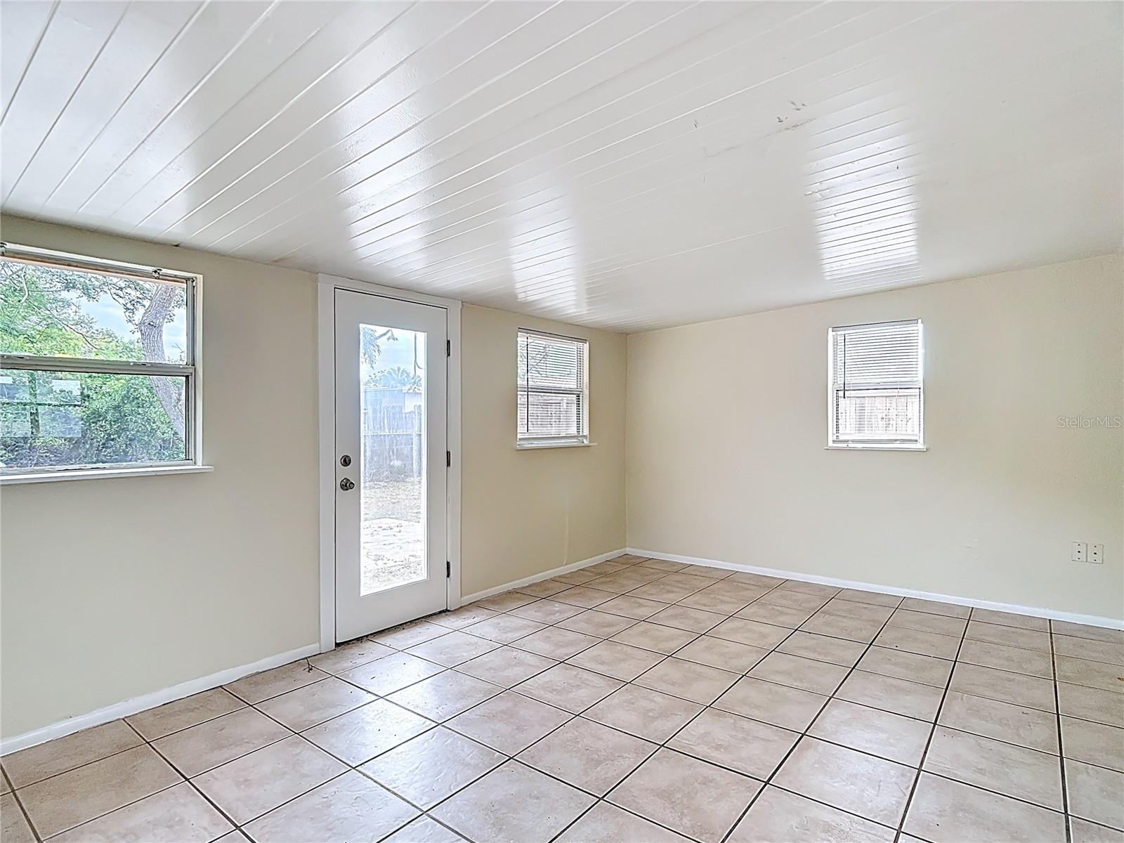 Image 21 of 48 For 7219 Gulf Highlands Drive