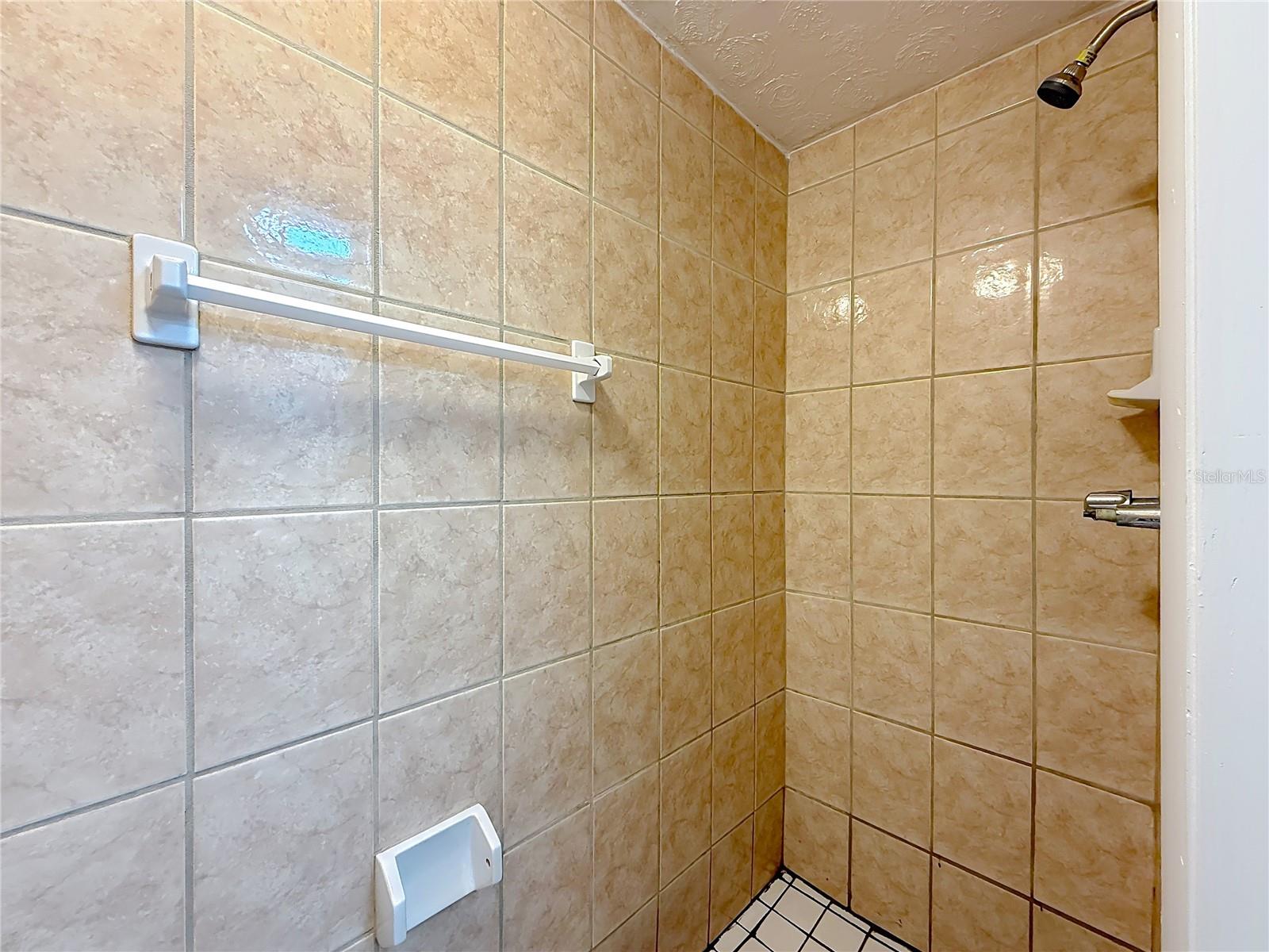 Image 25 of 48 For 7219 Gulf Highlands Drive