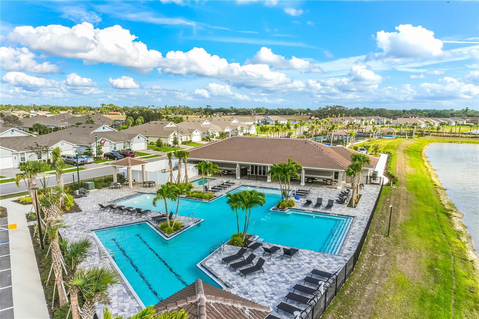 Image 23 of 28 For 4767 Schubert Trail