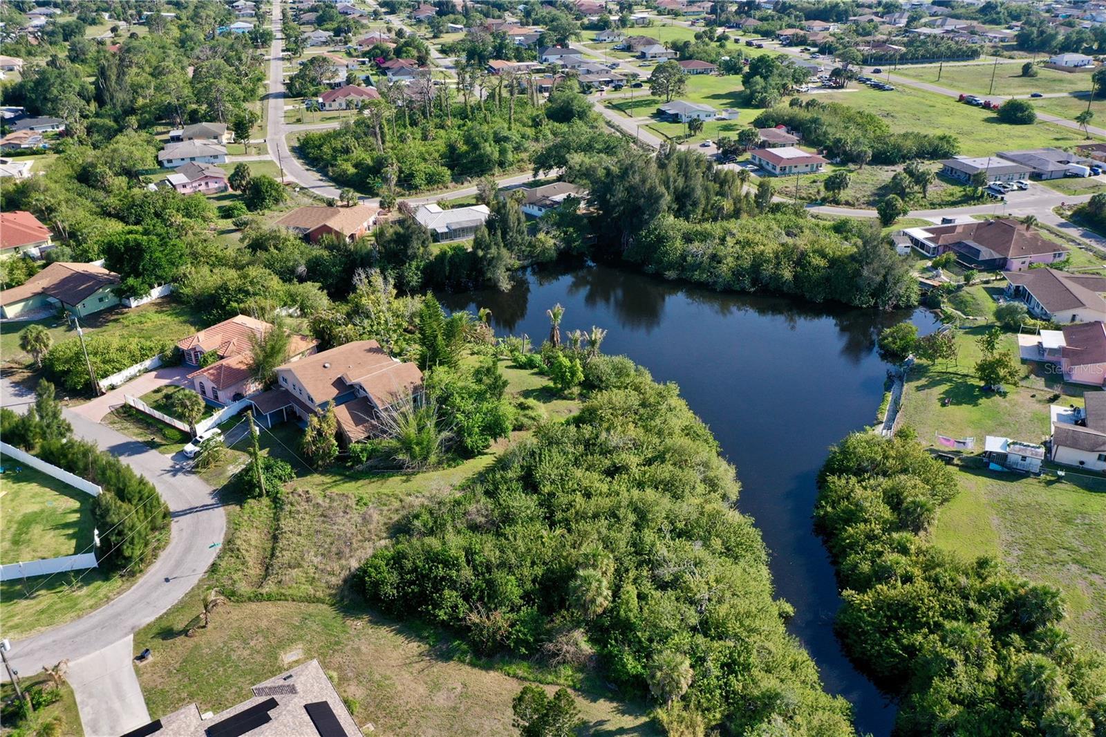 Image 17 of 23 For Monza Avenue