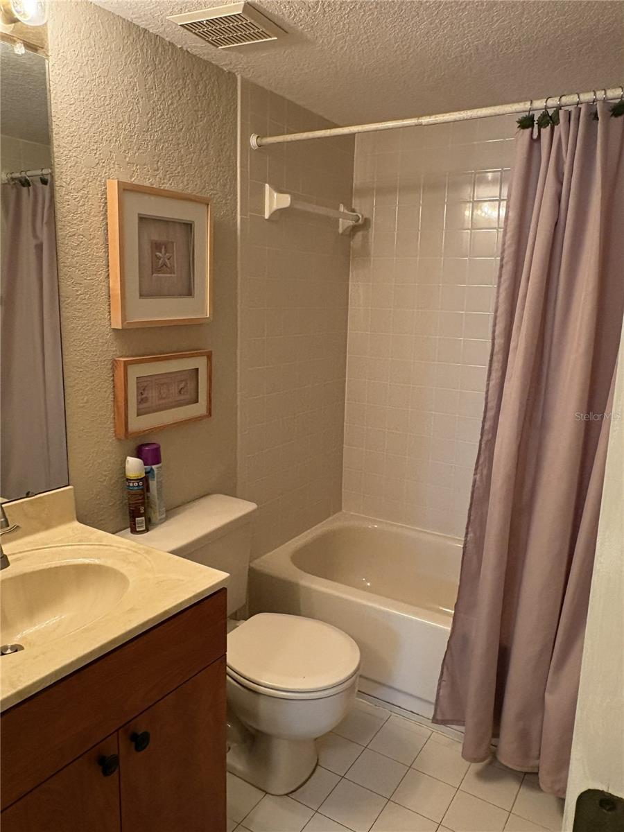 Image 19 of 28 For 175 Kings Highway A1