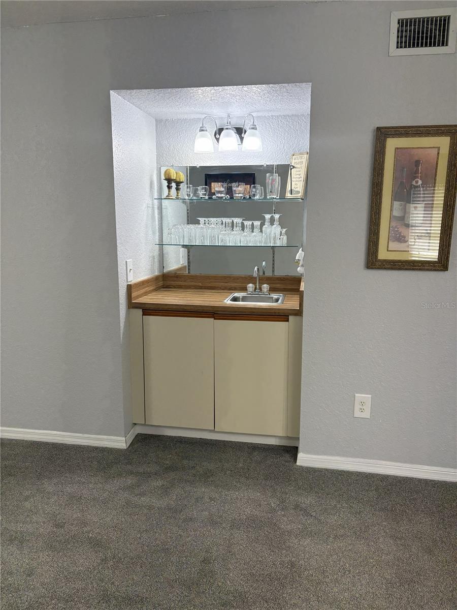 Image 8 of 28 For 175 Kings Highway A1