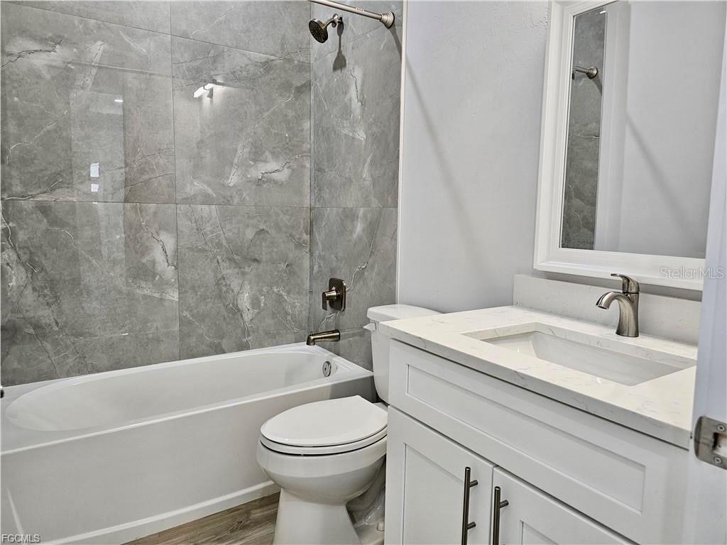 Image 19 of 48 For 1425 1st Street