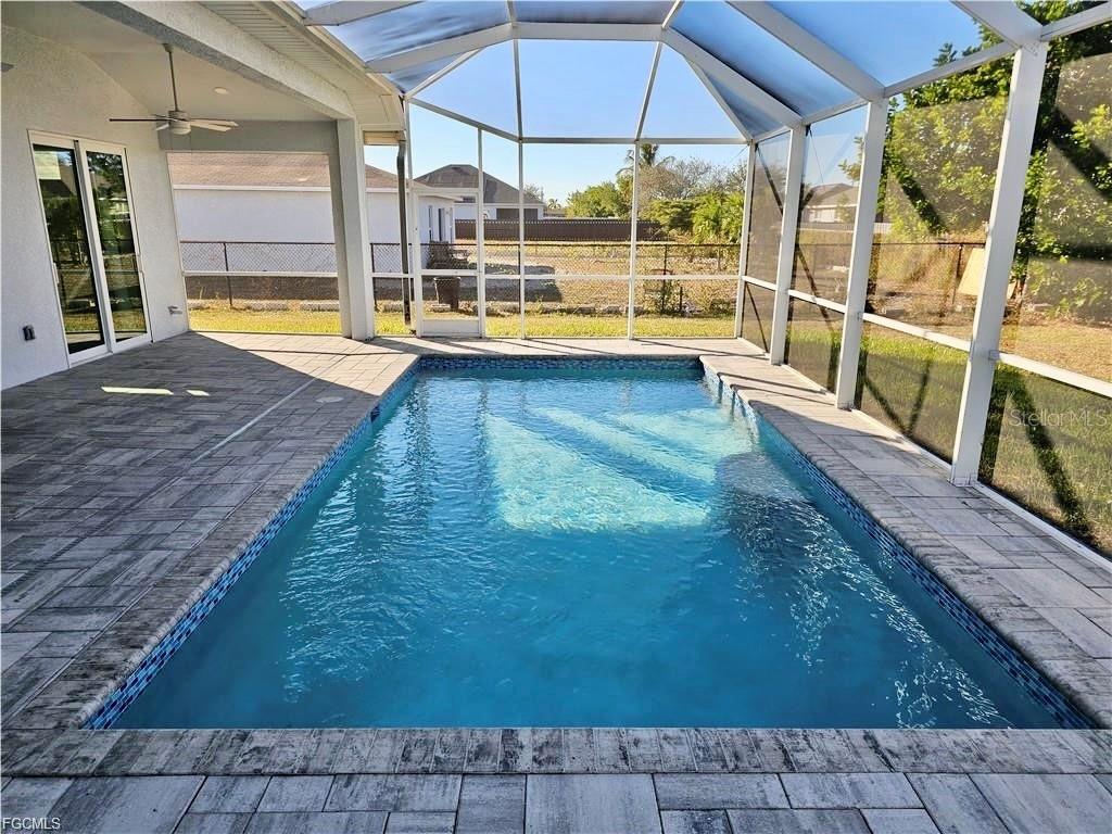 Image 30 of 48 For 1425 1st Street