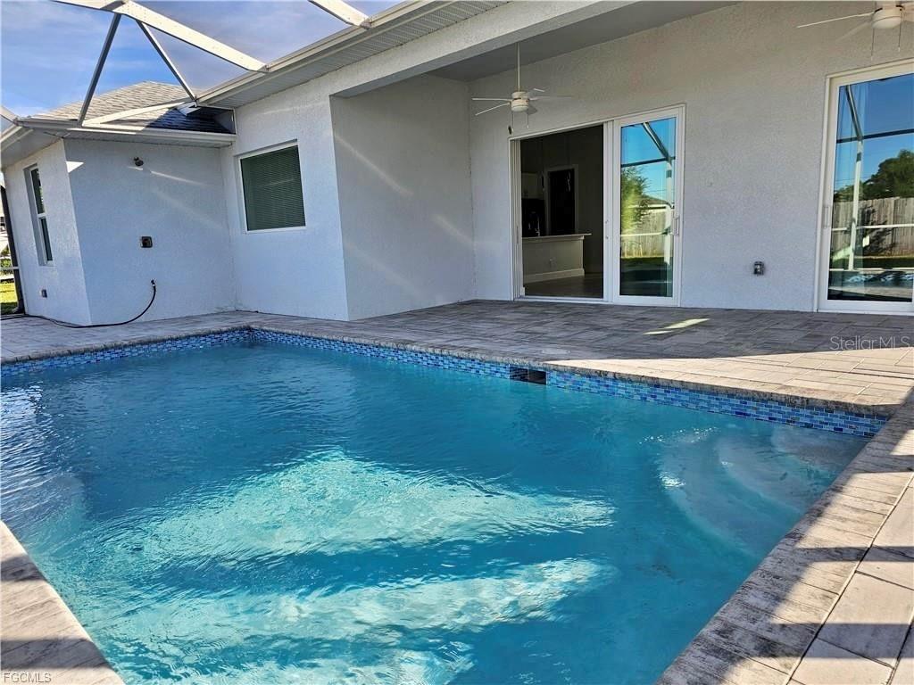 Image 32 of 48 For 1425 1st Street