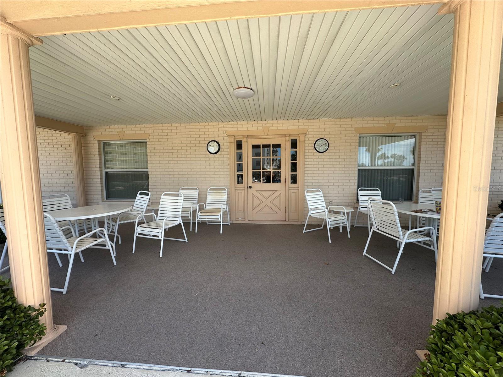 Image 28 of 32 For 200 The Esplanade N B10