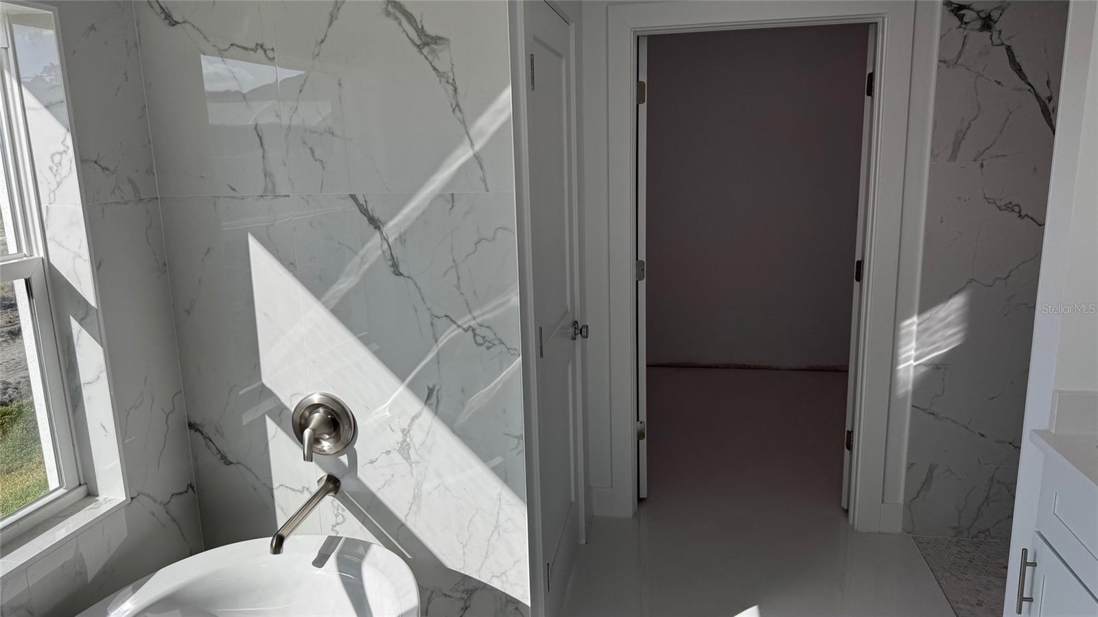 Image 17 of 27 For 82 Kenly Street