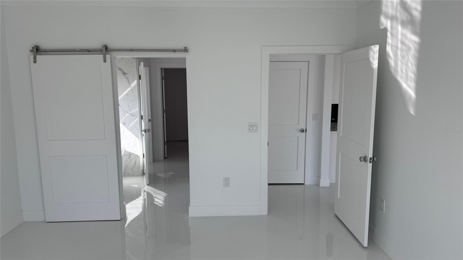 Image 18 of 27 For 82 Kenly Street