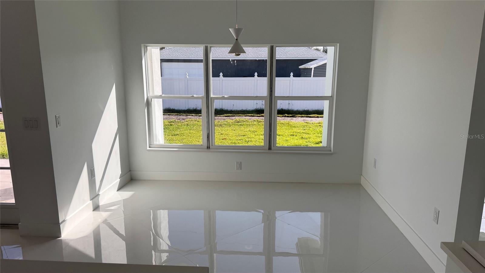 Image 20 of 27 For 82 Kenly Street