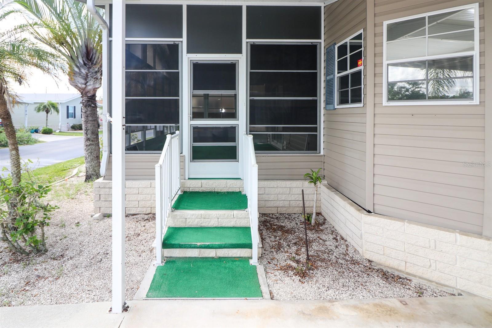 Image 2 of 25 For 29200 Jones Loop Road 205