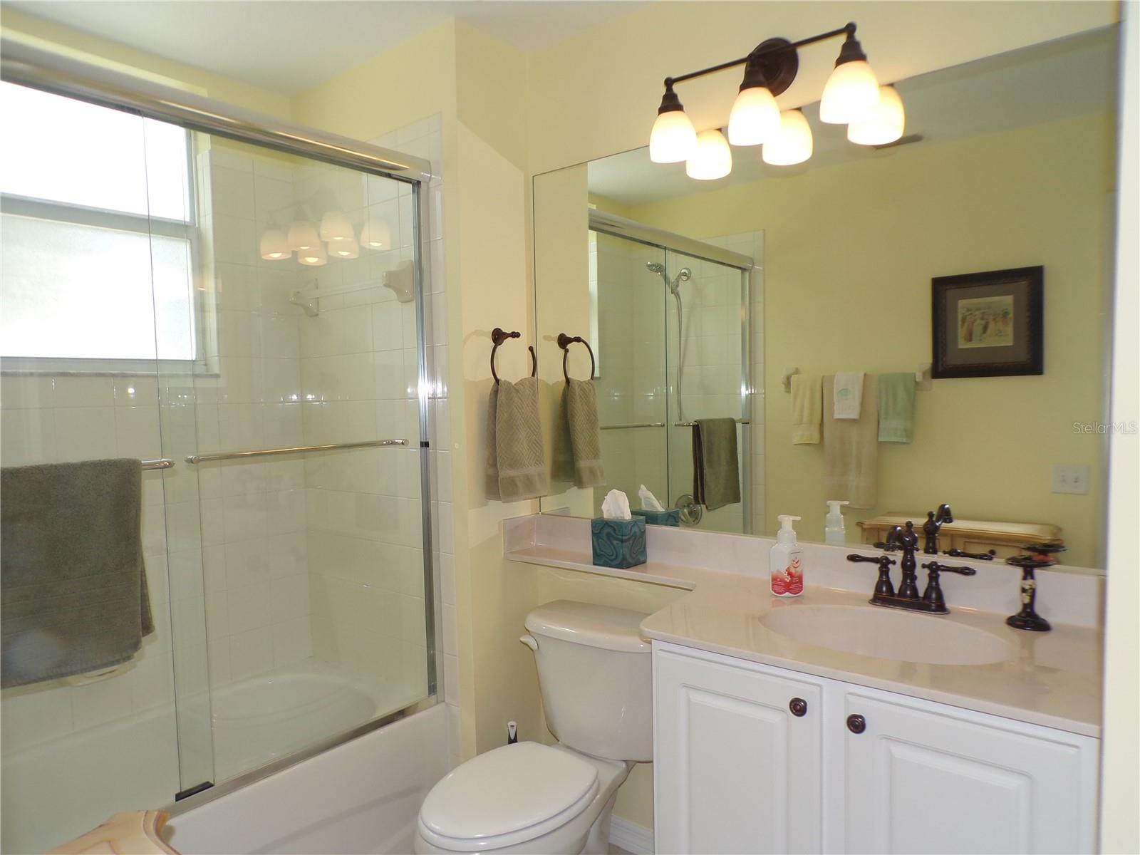 Image 17 of 44 For 1431 Aqui Esta Drive 411