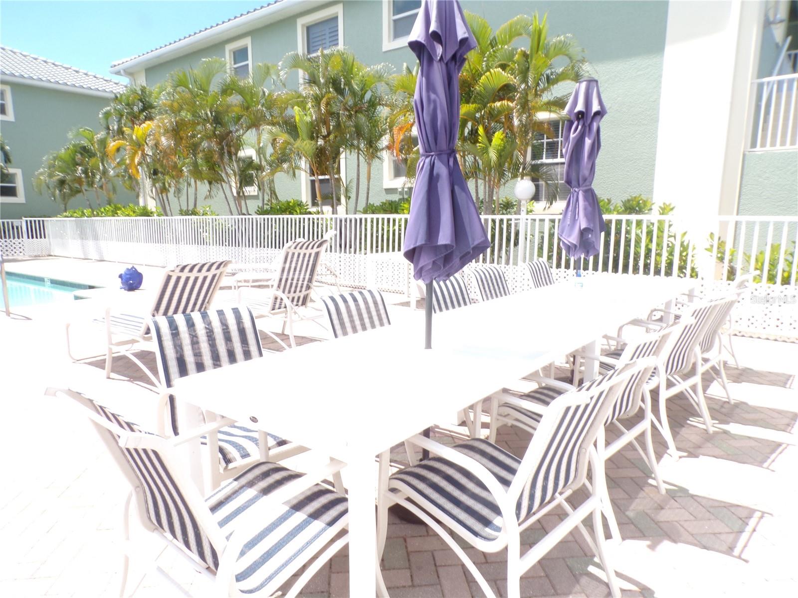 Image 25 of 44 For 1431 Aqui Esta Drive 411