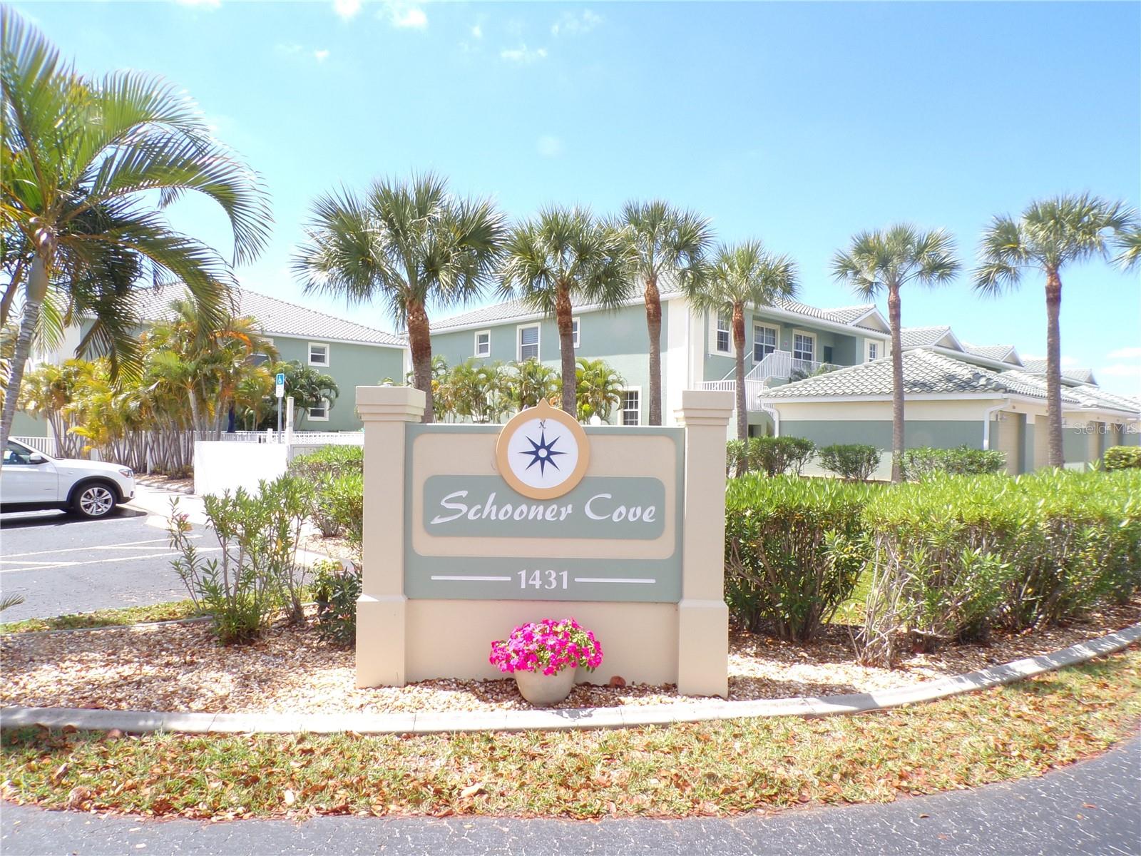 Image 33 of 44 For 1431 Aqui Esta Drive 411