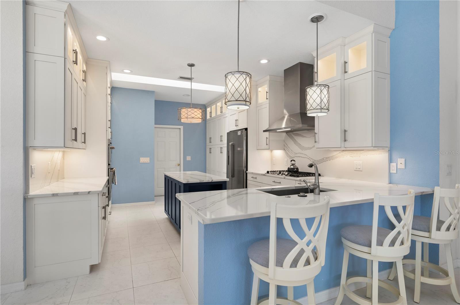 Image 13 of 53 For 5018 Captiva Court