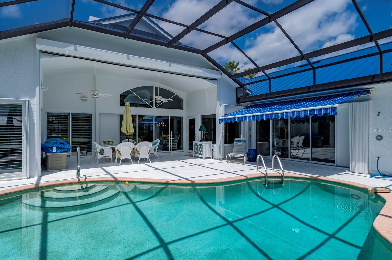 Image 41 of 53 For 5018 Captiva Court