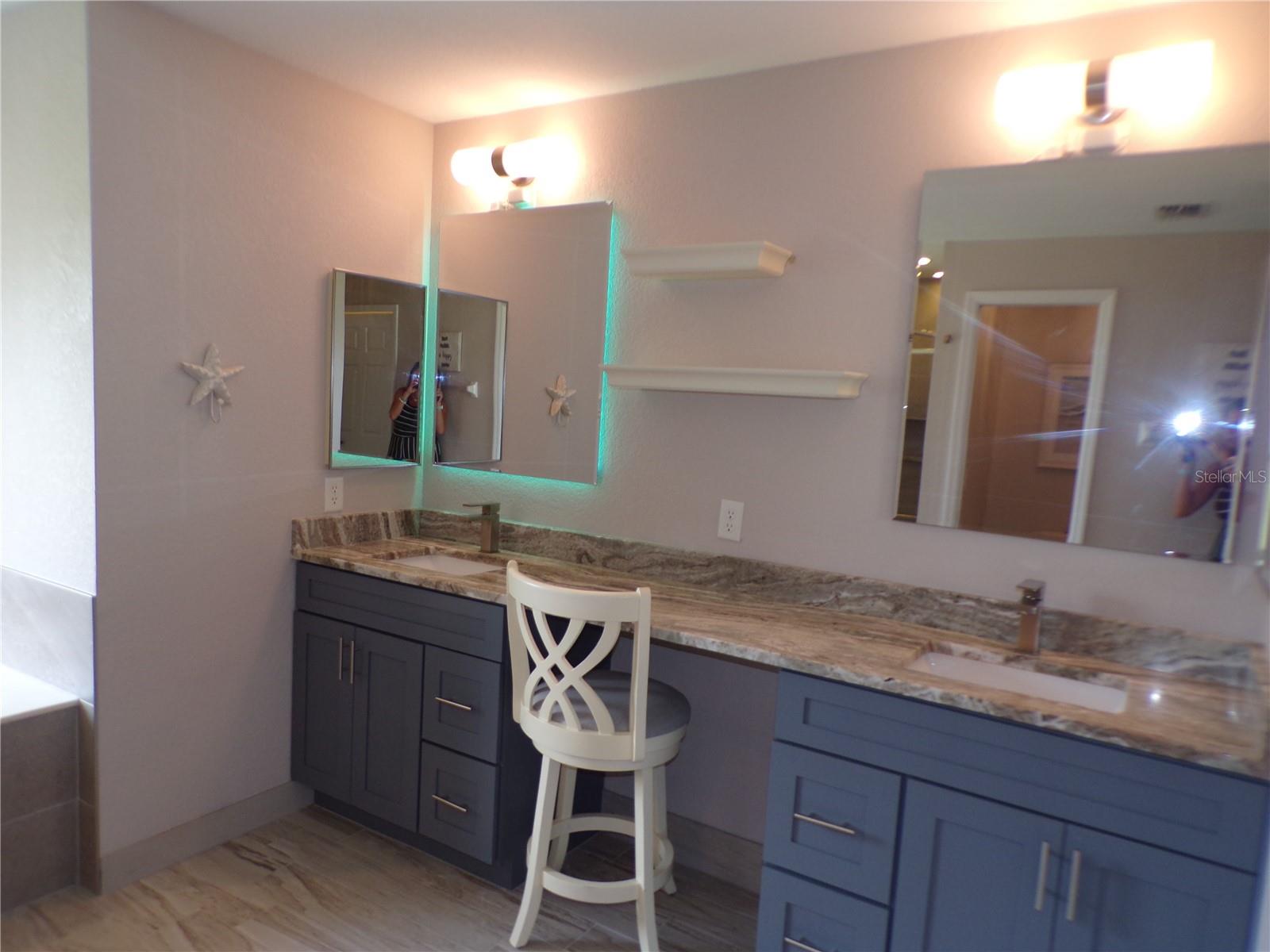 Image 16 of 41 For 4942 Ariton Road