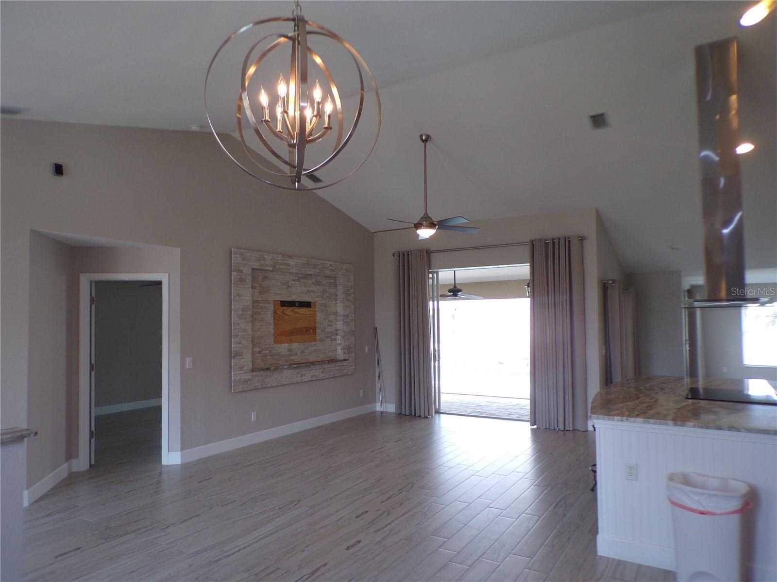 Image 34 of 41 For 4942 Ariton Road