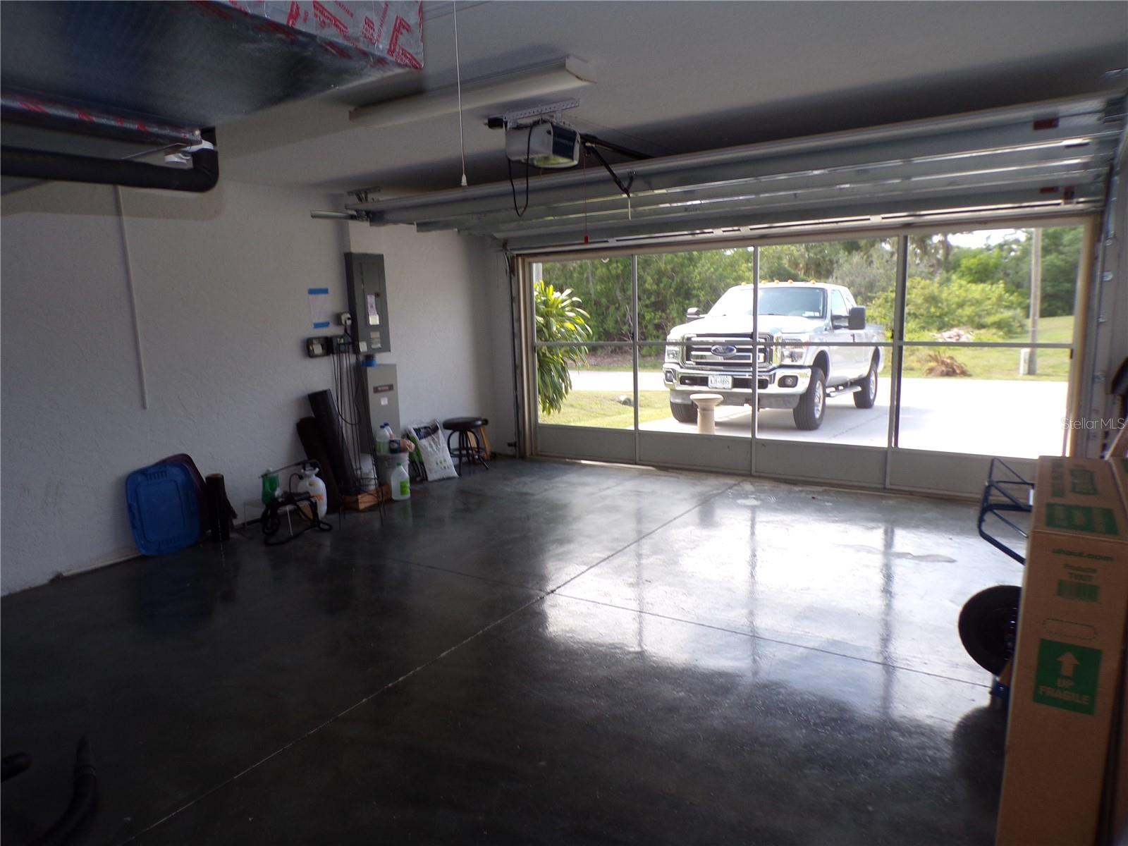 Image 39 of 41 For 4942 Ariton Road