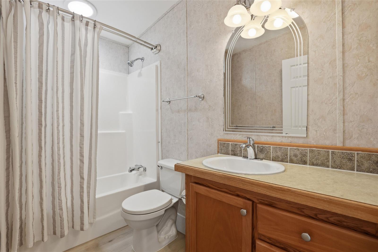 Image 30 of 41 For 29228 Edgewood Street